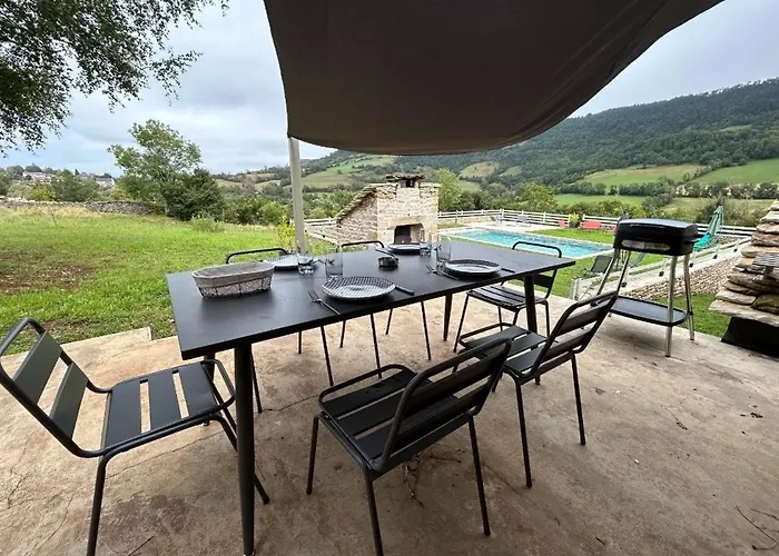 Holiday home Canilhac Pour 4 Personnes Avec Piscine Partagee Et Vue Panoramique En Lozere *